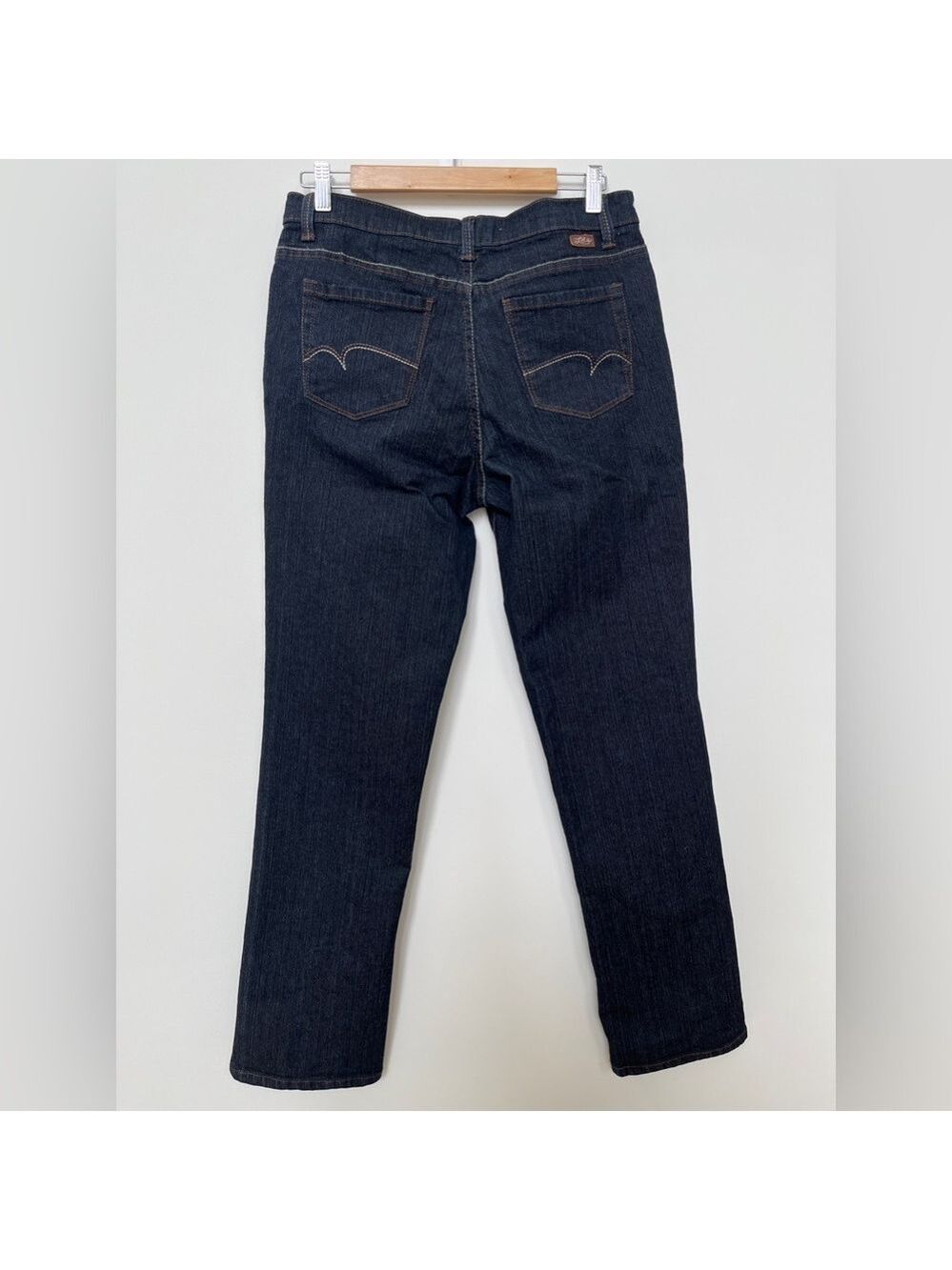 LOIS JEANS Gigi Style Dark Wash 5 Pocket Style Straight Leg Jeans Classic Denim